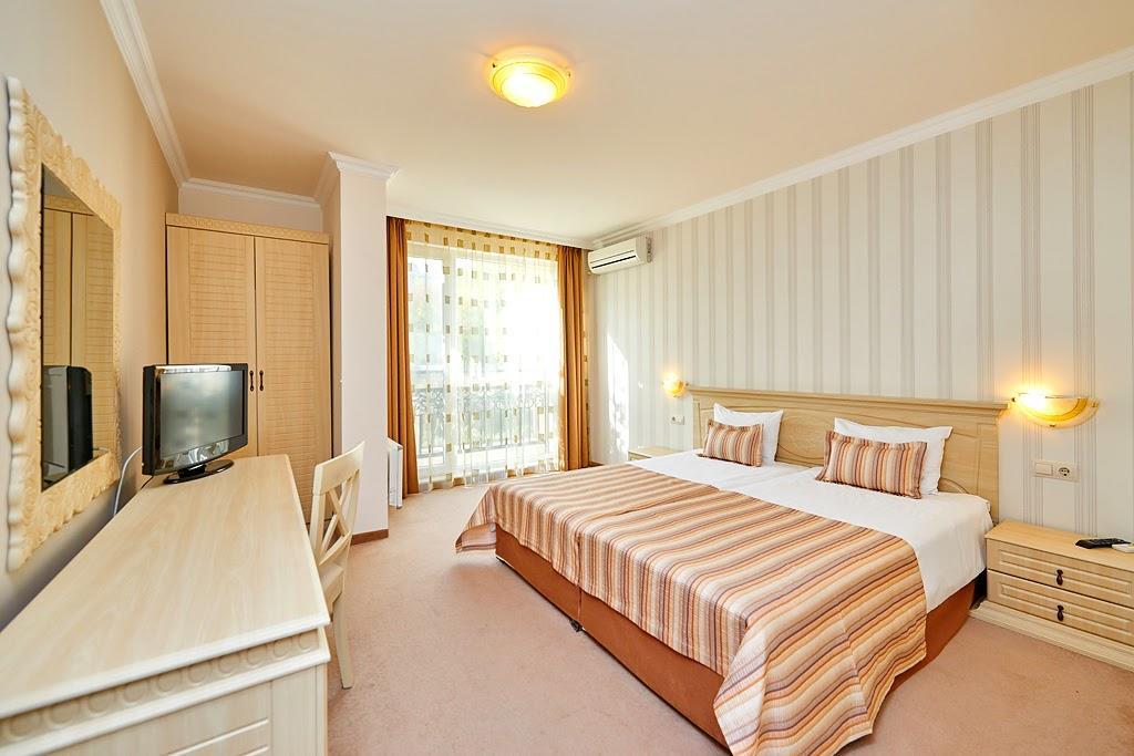 Penelopa Palace Apart Hotel & Spa Pomorie Kültér fotó