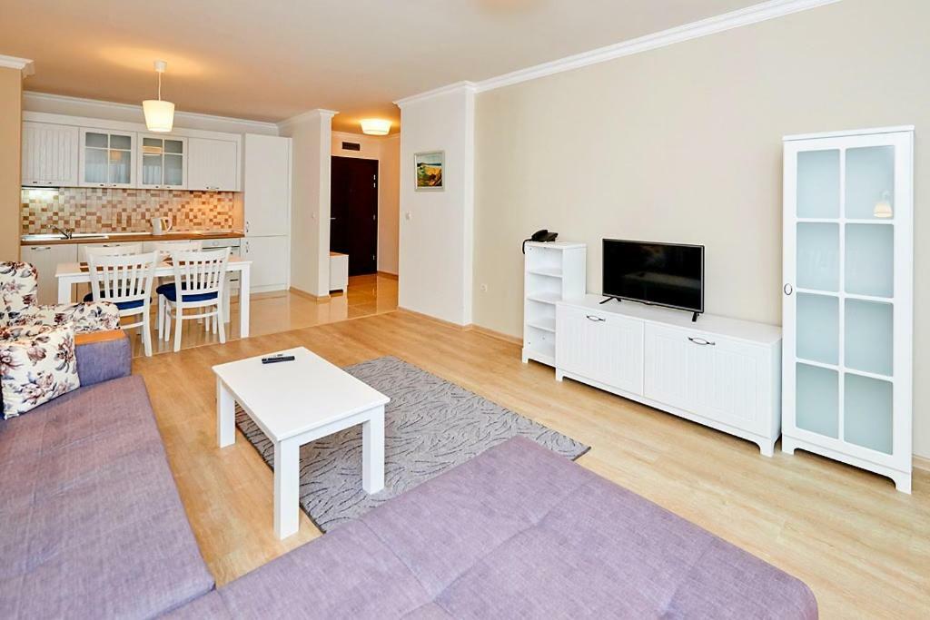 Penelopa Palace Apart Hotel & Spa Pomorie Kültér fotó