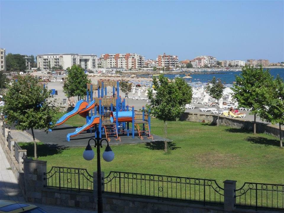 Penelopa Palace Apart Hotel & Spa Pomorie Kültér fotó